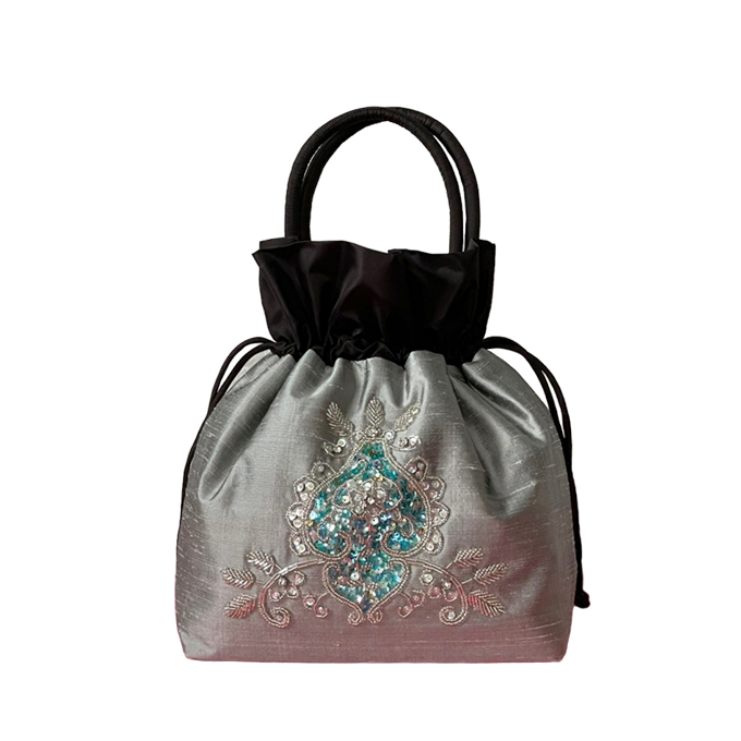 ビーズ&スパンコール手刺繍バッグ(巾着)